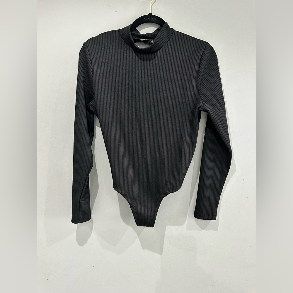 NWT Nasty Gal Open Back Black Long Sleeve Bodysuit